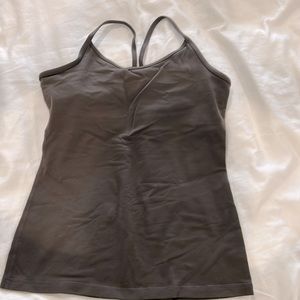Lululemon top